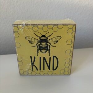 Bee Kind Decor Block